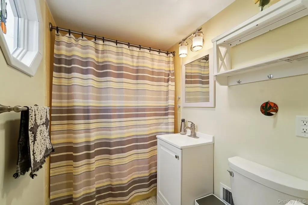 5 Orchard Lane Nanuet NY 10954
