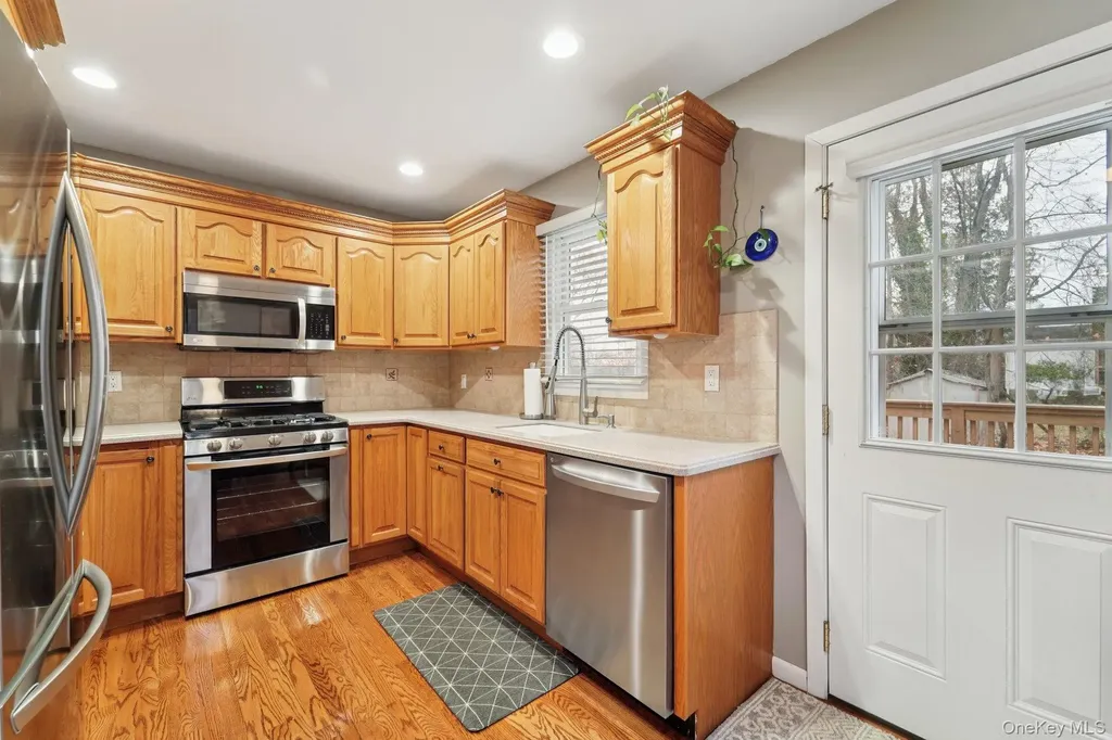 5 Orchard Lane Nanuet NY 10954