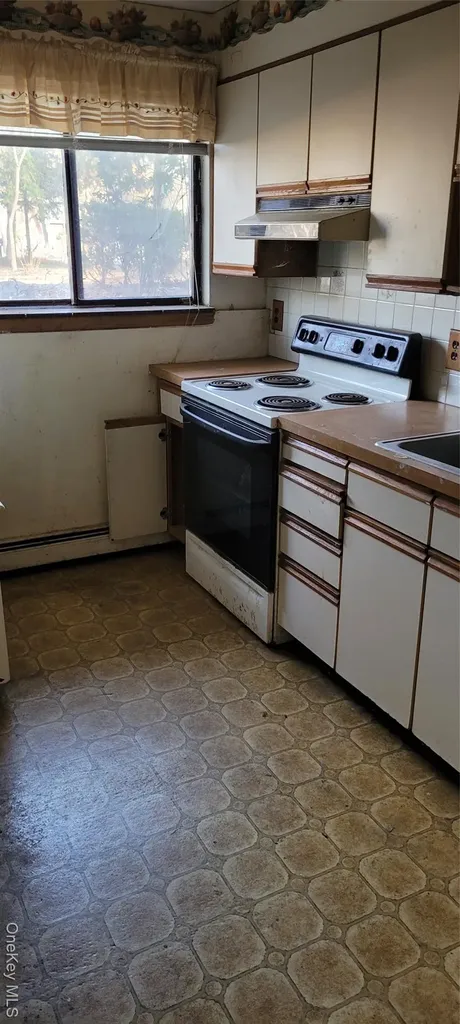 18 Kent Road Wappingers Falls NY 12590