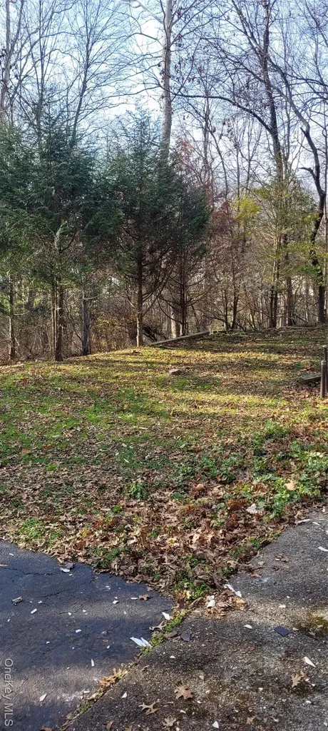 18 Kent Road Wappingers Falls NY 12590