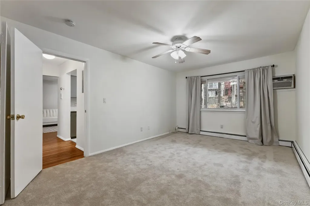 8 N James Street Peekskill NY 10566