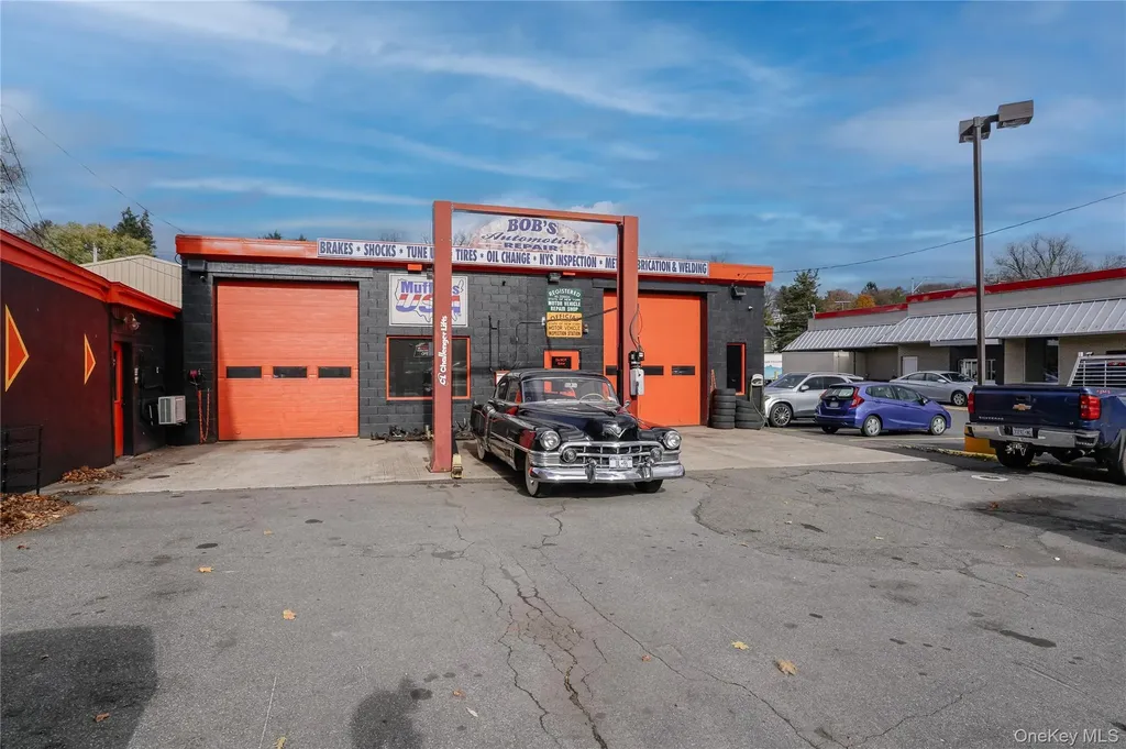 334 Broadway Kingston NY 12401