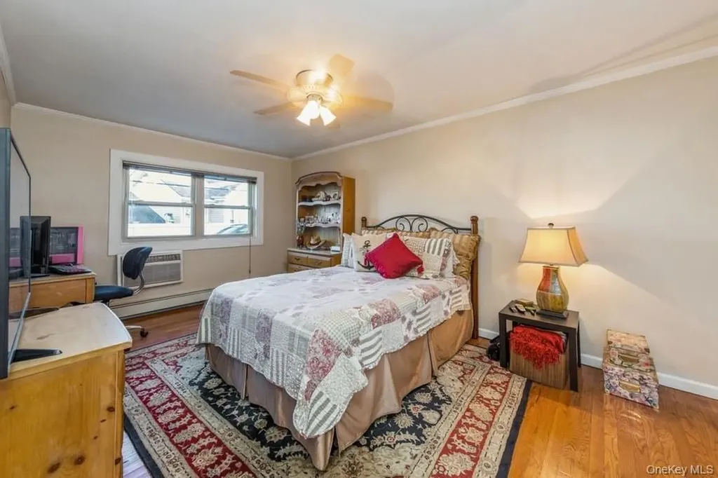 4 Rose Street Oceanside NY 11572