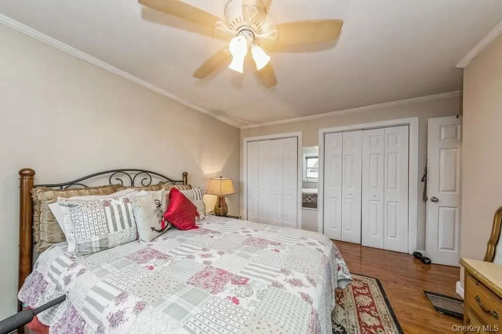 4 Rose Street Oceanside NY 11572