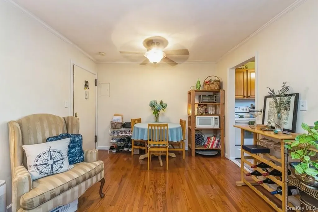 4 Rose Street Oceanside NY 11572