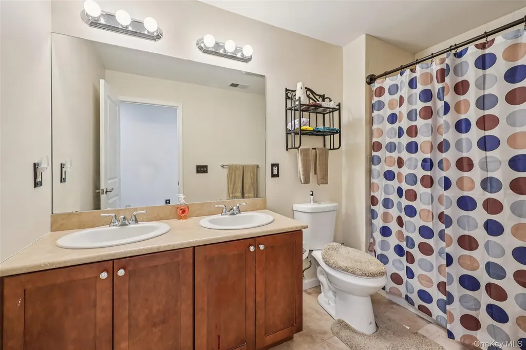 22 Rosecrest Court Middletown NY 10940