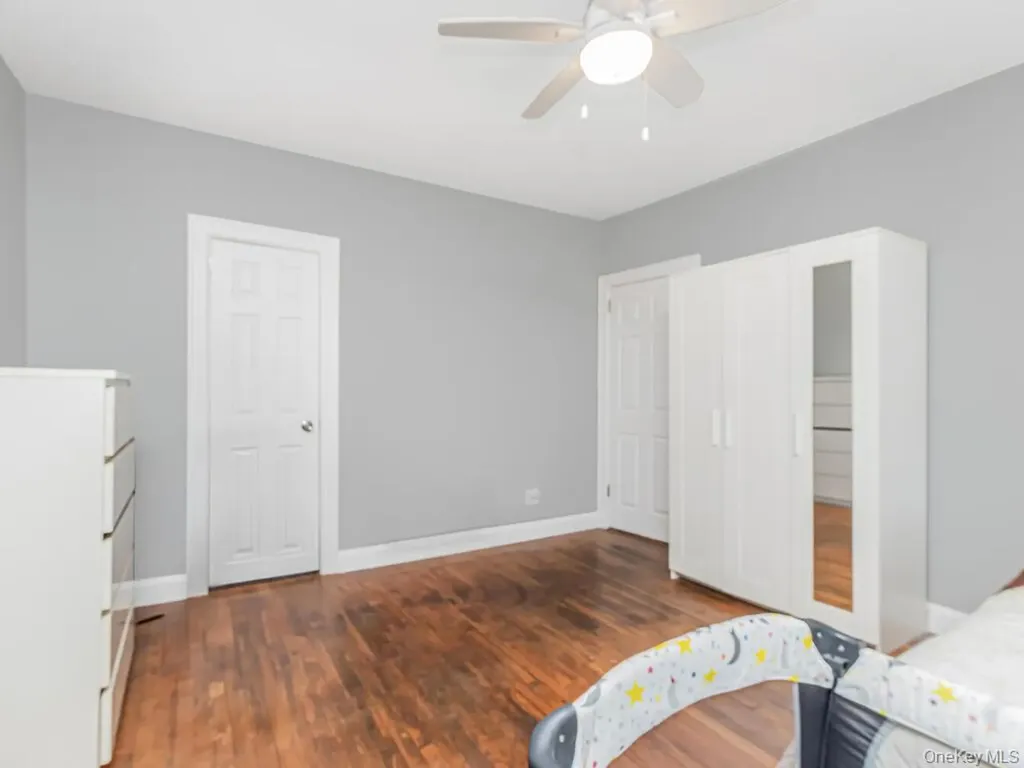1352 Hollywood Avenue Bronx NY 10461
