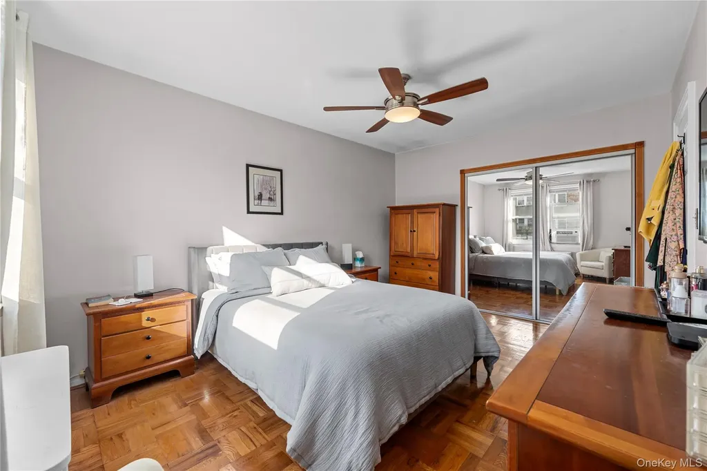 7338 52nd Road Maspeth NY 11378