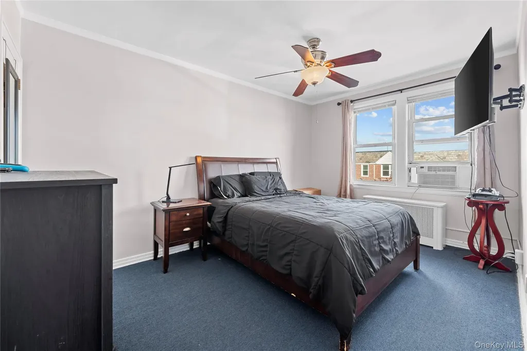 7338 52nd Road Maspeth NY 11378