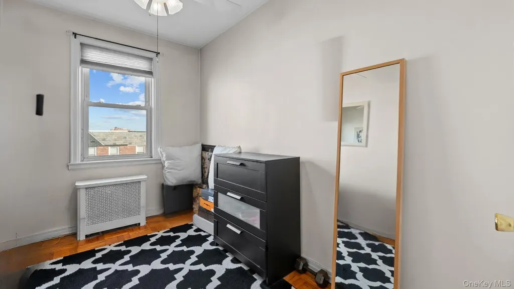 7338 52nd Road Maspeth NY 11378