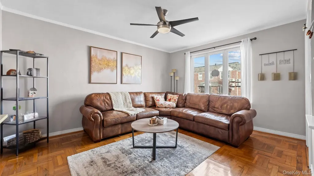 7338 52nd Road Maspeth NY 11378