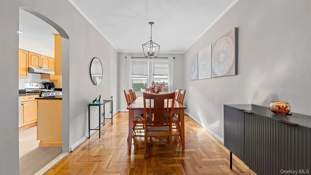 7338 52nd Road Maspeth NY 11378