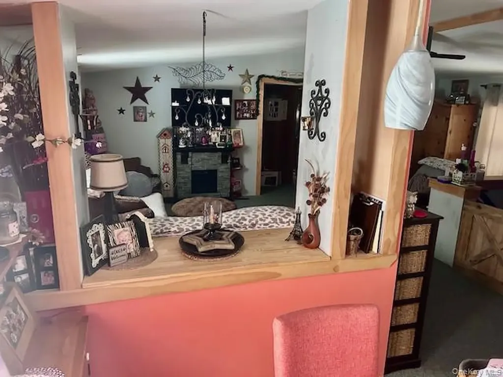 27 Delaware Drive Sparrowbush NY 12780