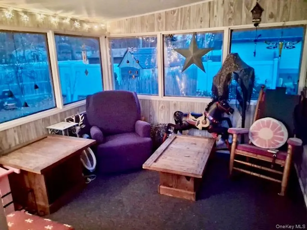 27 Delaware Drive Sparrowbush NY 12780