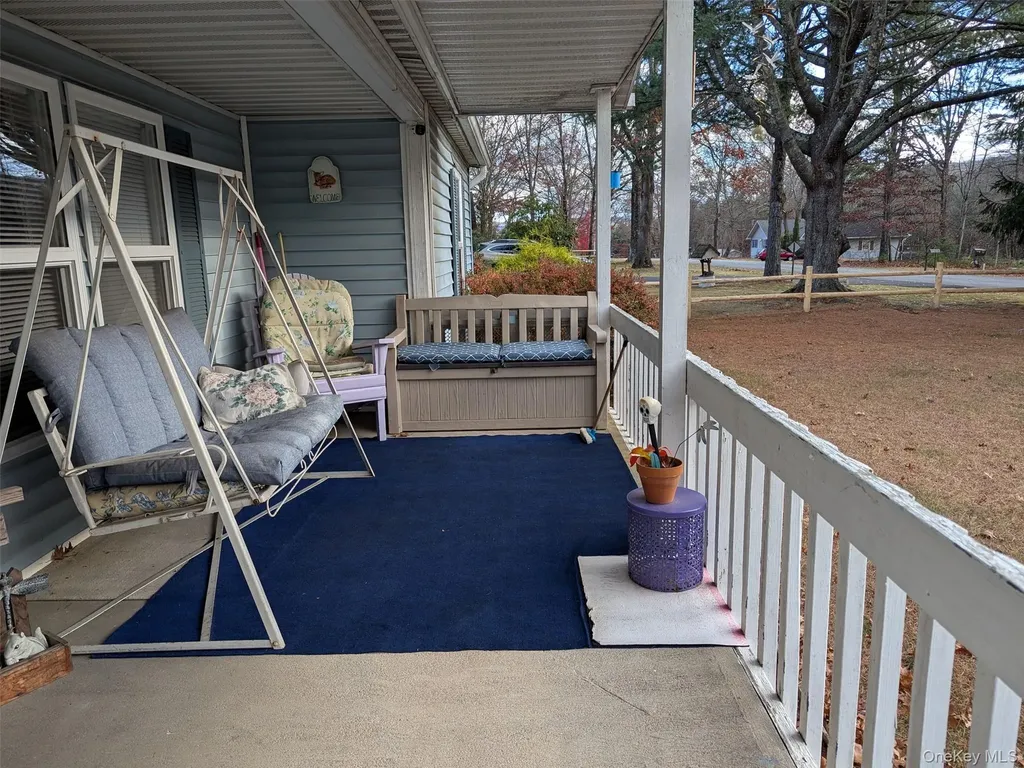 27 Delaware Drive Sparrowbush NY 12780