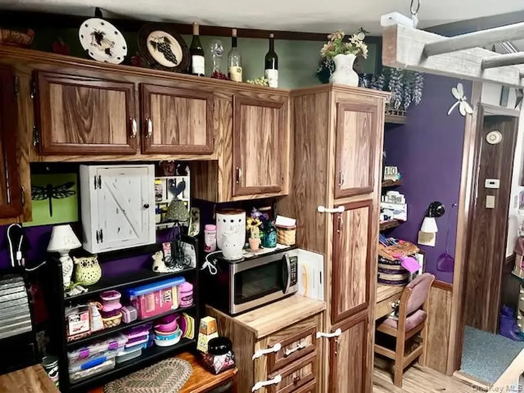 27 Delaware Drive Sparrowbush NY 12780