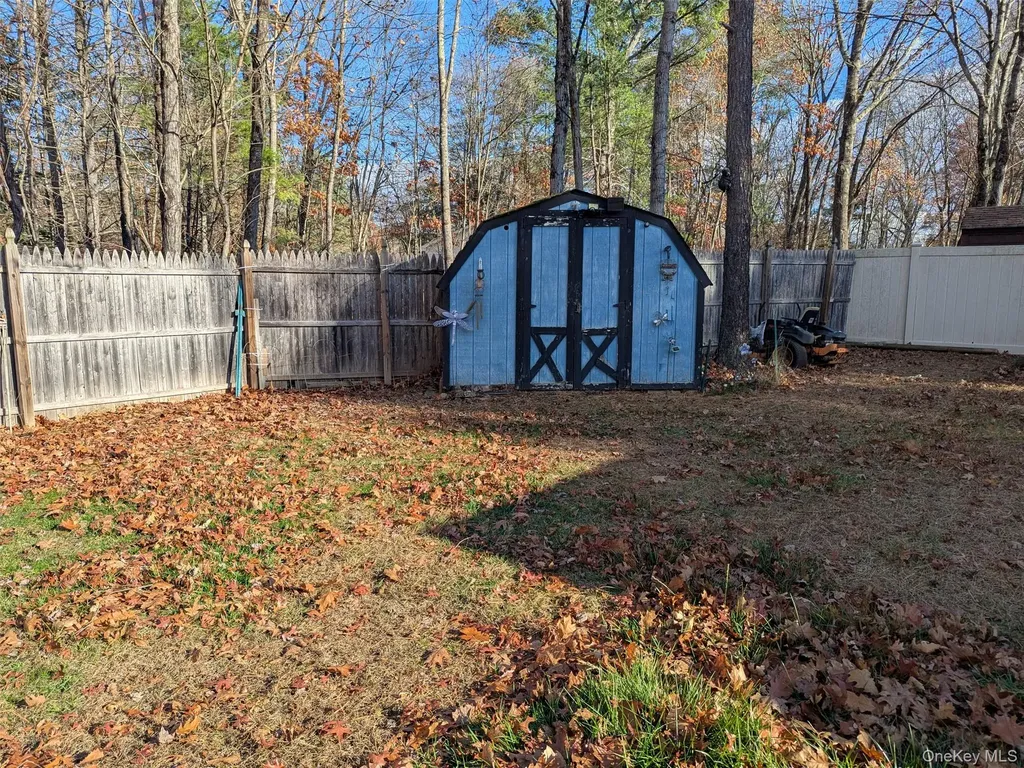 27 Delaware Drive Sparrowbush NY 12780