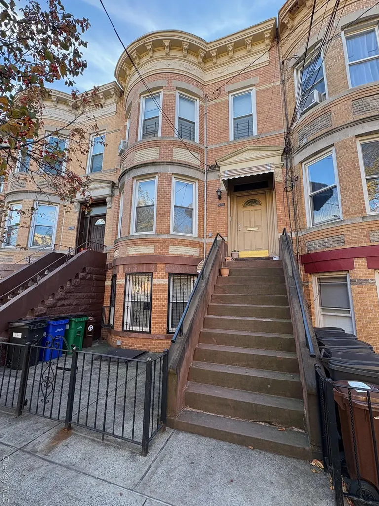 6092 69th Avenue Ridgewood NY 11385