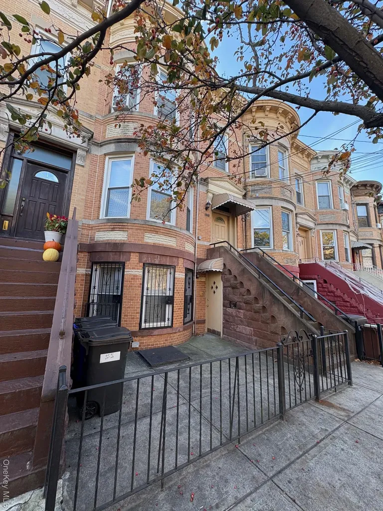 6092 69th Avenue Ridgewood NY 11385