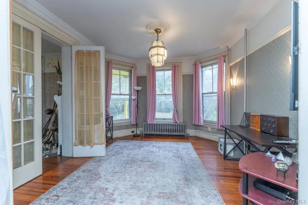 156 Hunter Street Kingston NY 12401