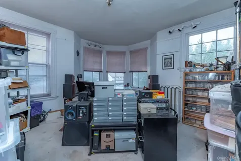 156 Hunter Street Kingston NY 12401