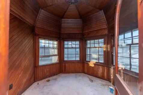 156 Hunter Street Kingston NY 12401