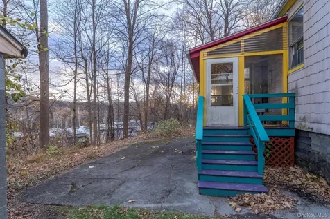 156 Hunter Street Kingston NY 12401