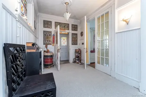 156 Hunter Street Kingston NY 12401