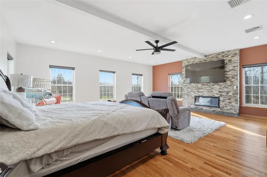 3 Clemence Drive New Windsor NY 12553