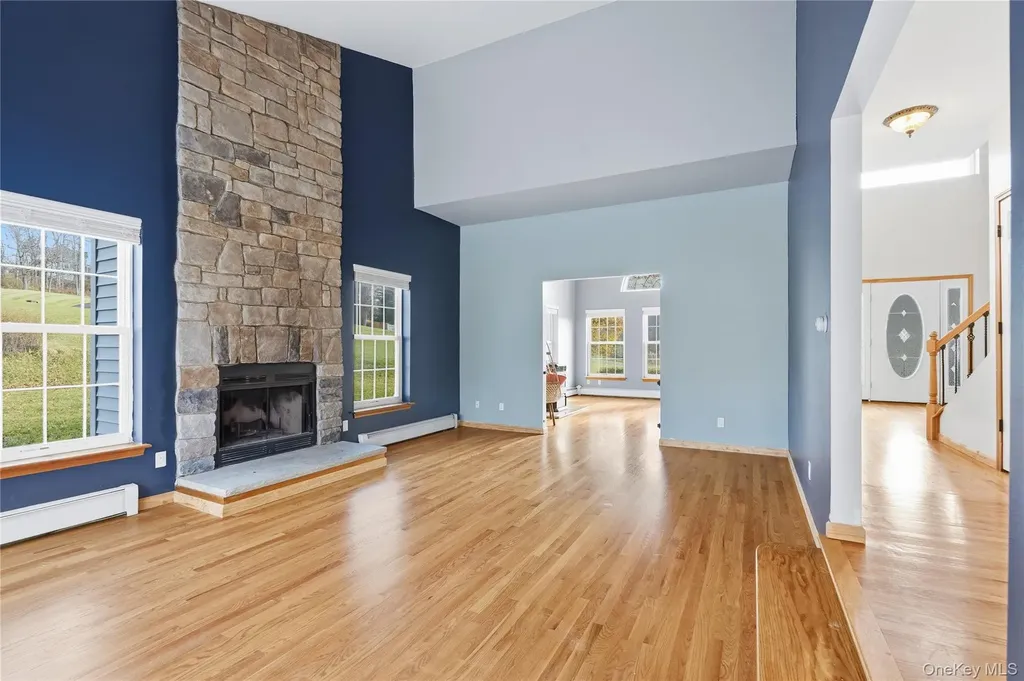 3 Clemence Drive New Windsor NY 12553