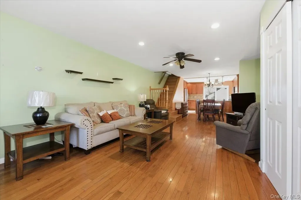 20206 33rd Avenue Bayside NY 11361