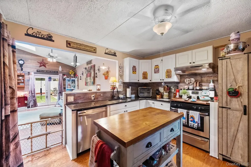 17 Perry Road Cornwall NY 12518