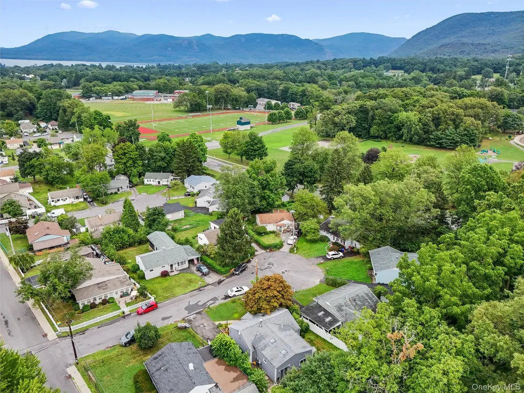 17 Perry Road Cornwall NY 12518