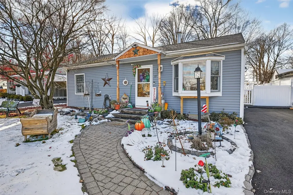 17 Perry Road Cornwall NY 12518