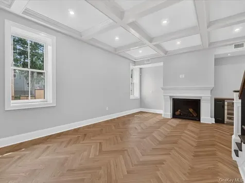 122 Regent Street Call Listing Agent NY 12866