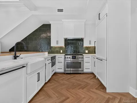 122 Regent Street Call Listing Agent NY 12866