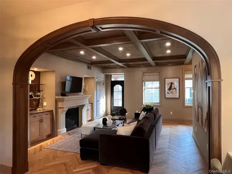 122 Regent Street Call Listing Agent NY 12866