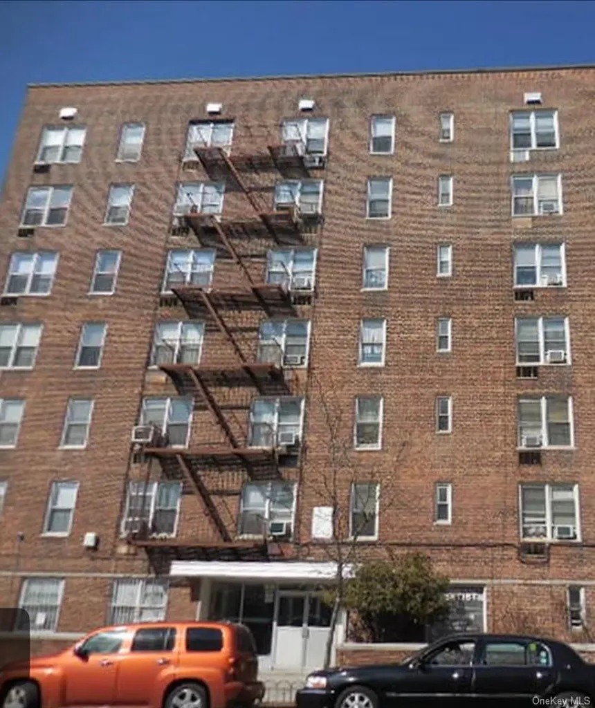 2181 Starling Avenue Bronx NY 10462