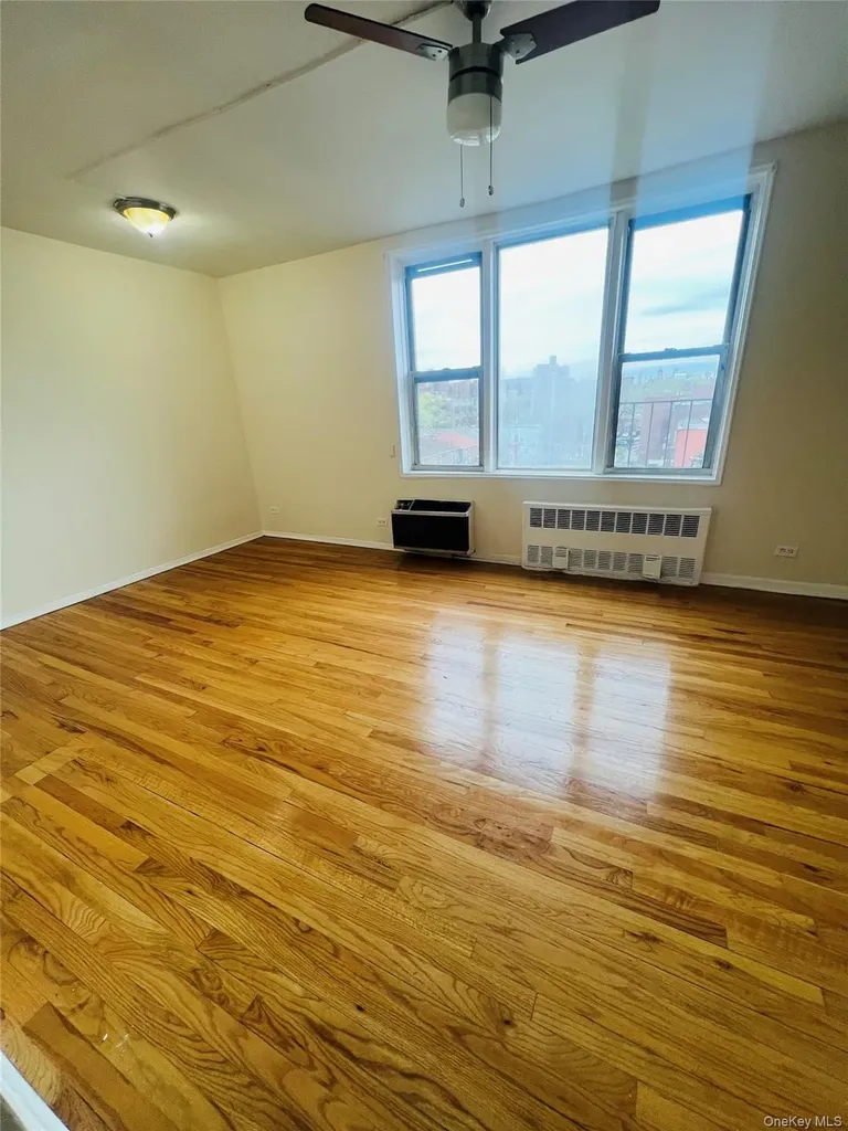 2181 Starling Avenue Bronx NY 10462