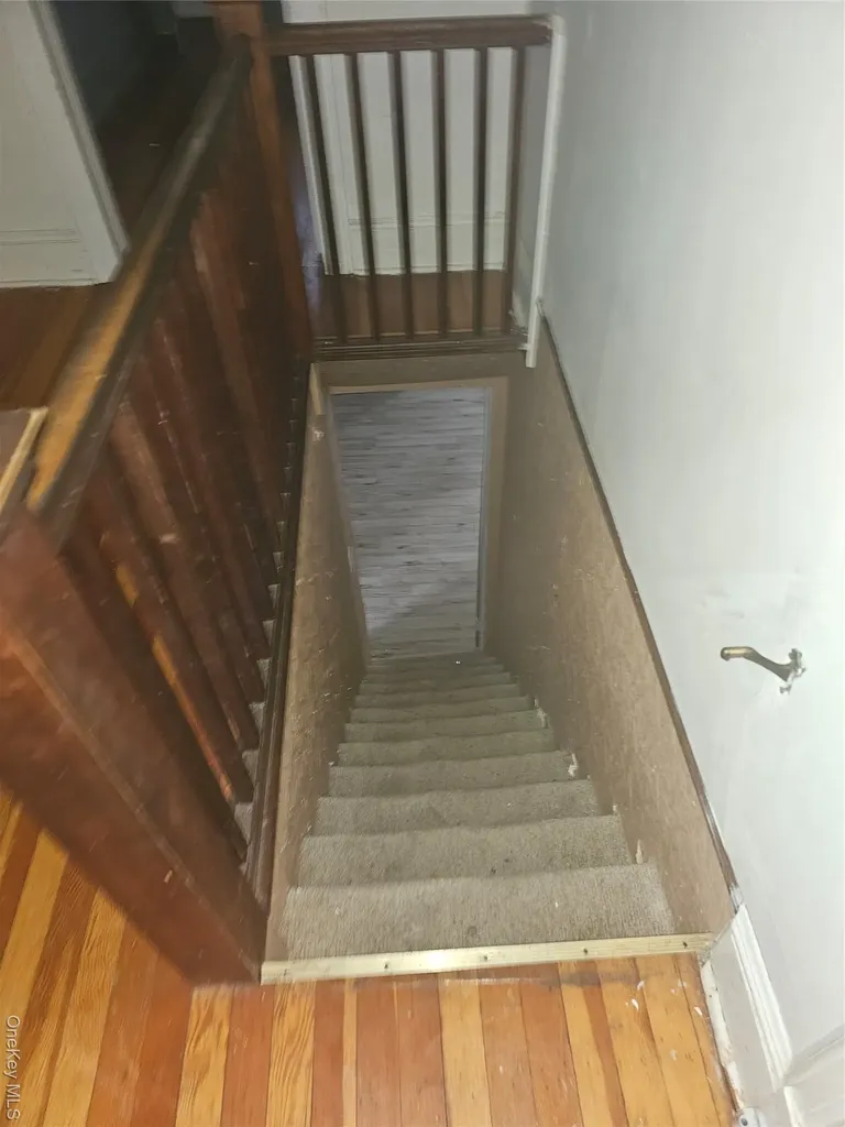 45 Arnold Avenue West Babylon NY 11704