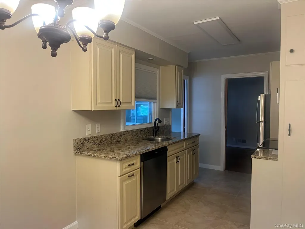 3616 Jerusalem Avenue Wantagh NY 11793