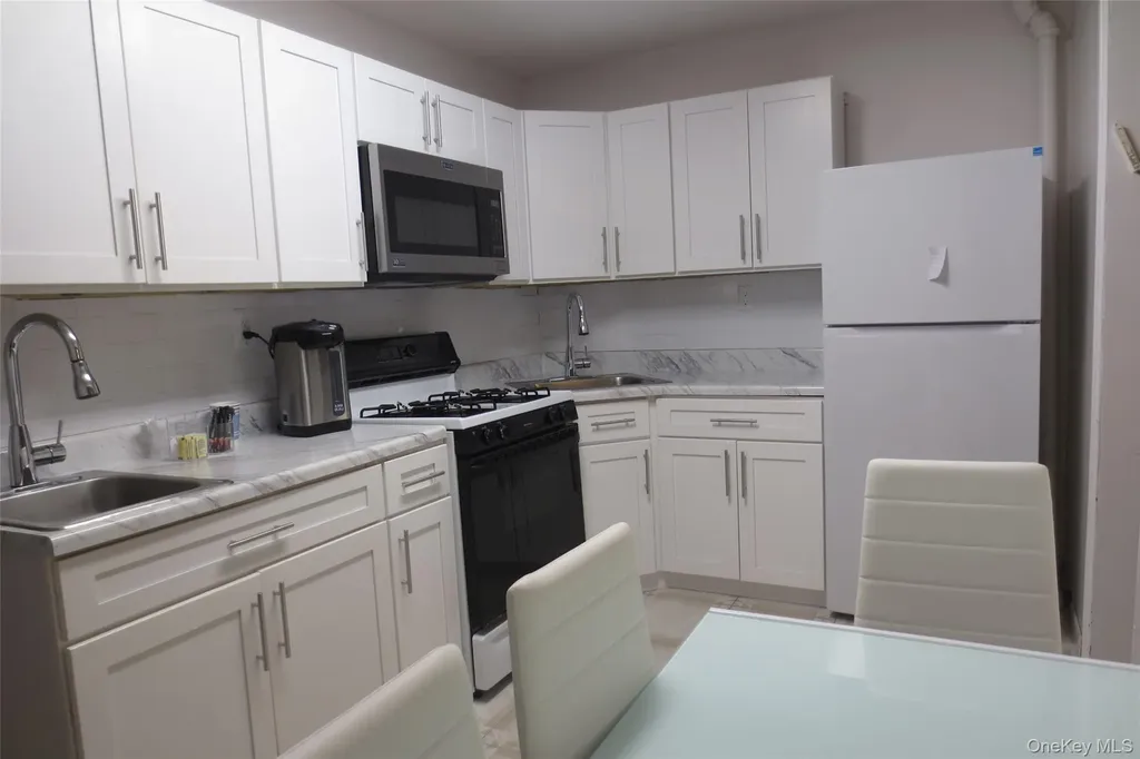 1258 41st Street Brooklyn NY 11218