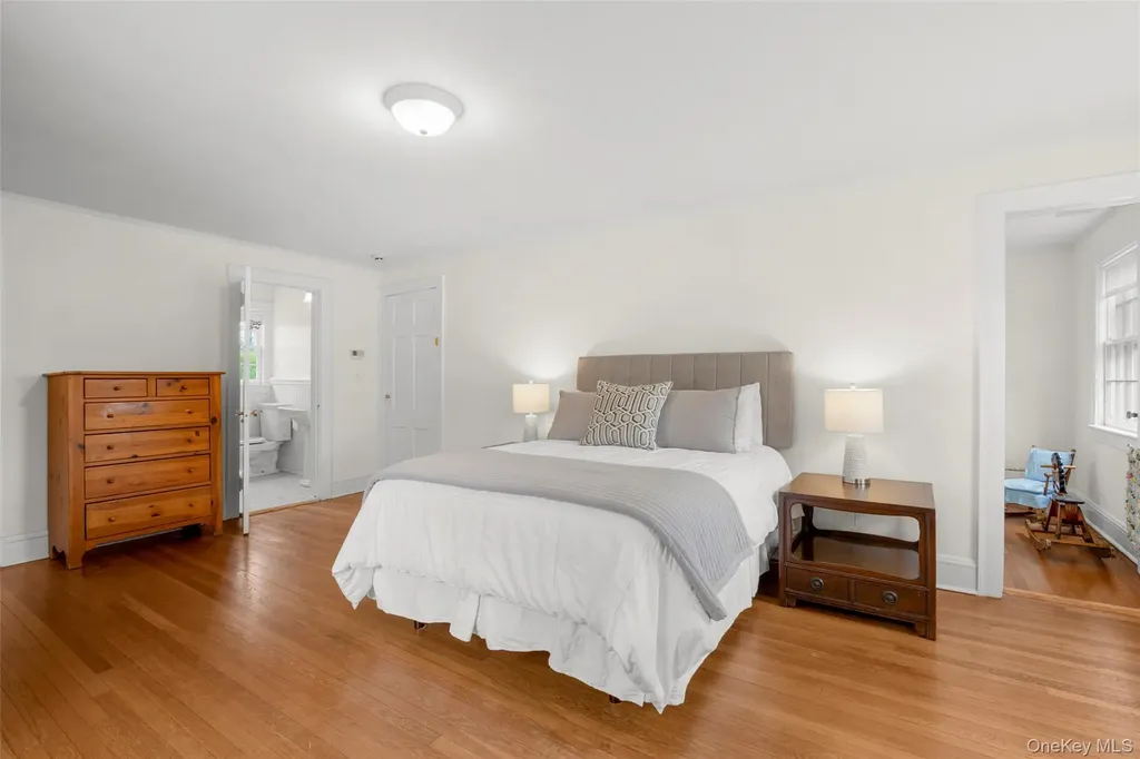 27 Oak Avenue Larchmont NY 10538