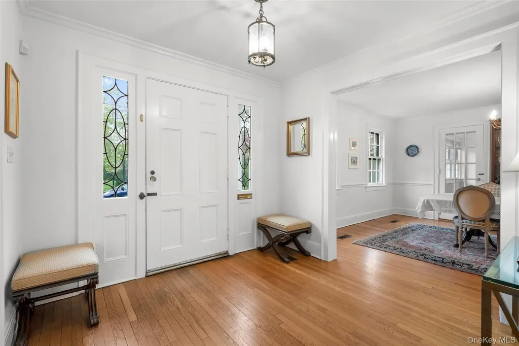 27 Oak Avenue Larchmont NY 10538