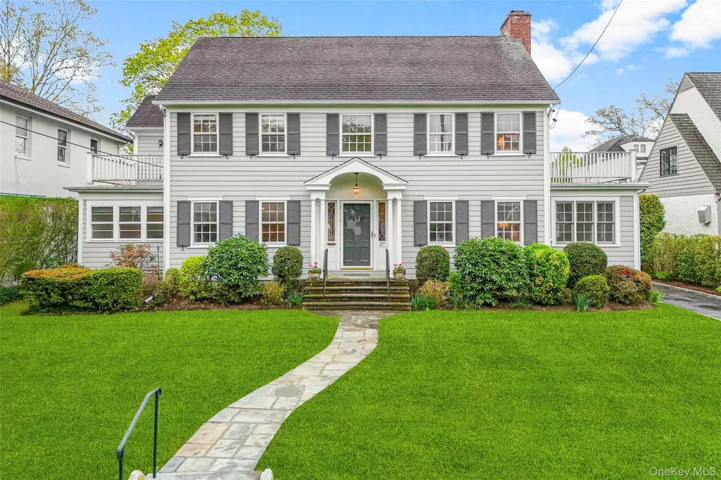 27 Oak Avenue Larchmont NY 10538