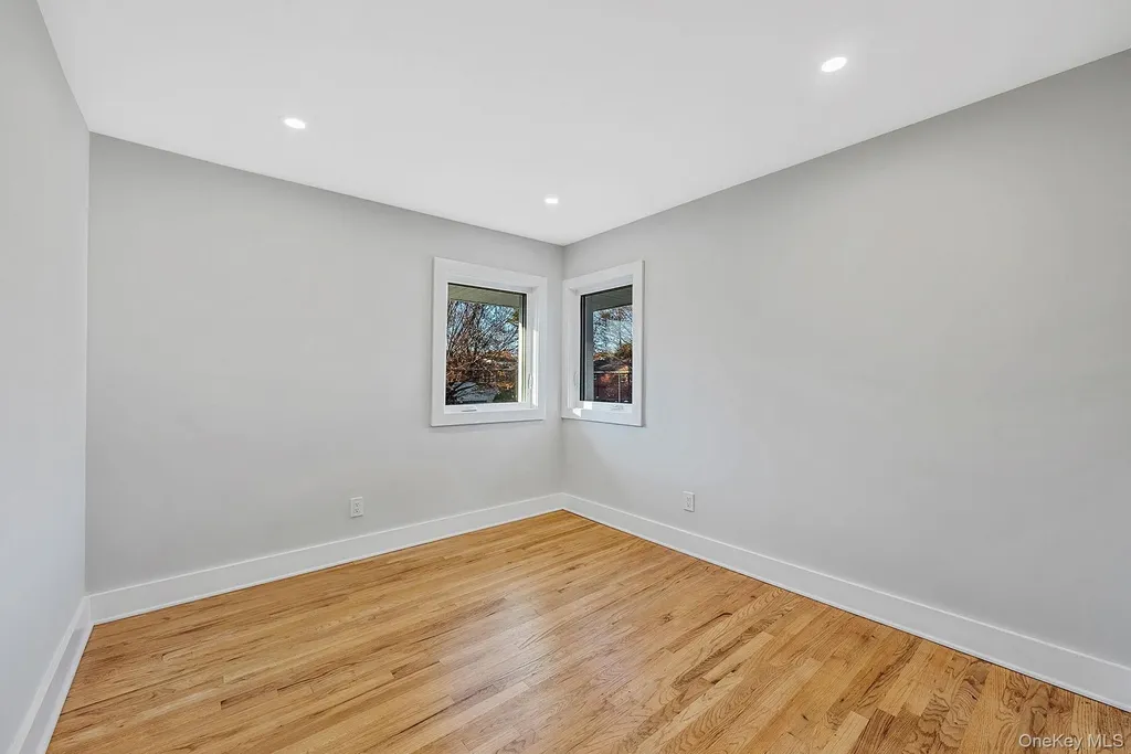 64 Hedgerow Lane Jericho NY 11753