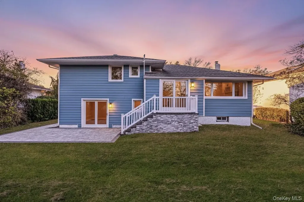 64 Hedgerow Lane Jericho NY 11753