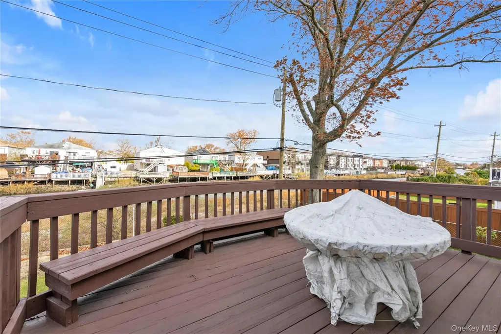 681 Flanders Drive North Woodmere NY 11581