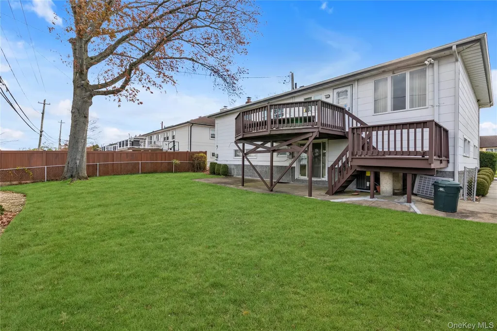 681 Flanders Drive North Woodmere NY 11581