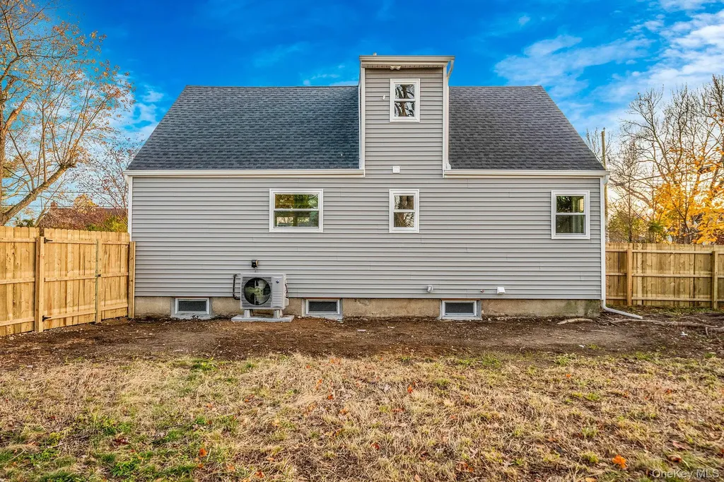 34 Hilliard Avenue Central Islip NY 11722